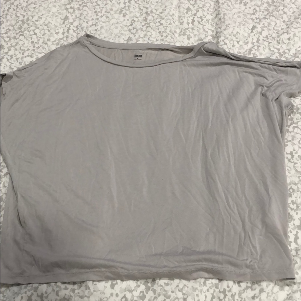 Uniqlo short sleeve